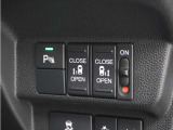 ◆両側電動スライドドア◆狭い駐車場でも乗り降りが楽々♪お子様が隣の車にドアを当ててしまう心配もございません!小さなお子様連れの方もこれで安心。