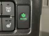 ★ECONスイッチ★ エコドライブを加速しよう!スイッチをONにすると、運転の仕方によるロスを抑え込み燃費をよくするようクルマが頑張ります(*^ー^*)燃費向上にチャレンジ♪