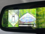 【アラウンドビューモニター】専用のカメラにより、上から見下ろしたような視点で360度クルマの周囲を確認することができます☆死角部分も確認しやすく、狭い場所での切り返しや駐車もスムーズに行えます。