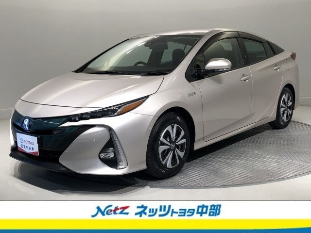 トヨタ プリウスPHV 