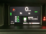 ホンダが推し進める総合先進安全装備のセンシング搭載! 衝突や斜線はみだしなどの危険が予測される時、センサーが警告。ヒューマンエラーを高度先進技術が補完してくれます。