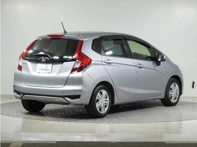ホンダ フィット 1.3 13G Fパッケージ の中古車詳細 (43,000km, ルナ