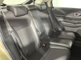 【2列目シート】現車の確認はお電話でも承っております。【セレナ/ヴォクシー/ノア/エスクァイア/ステップワゴン/デリカ/アルファード/ヴェルファイア/RAV4/NBOX/タント】