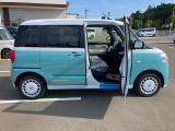 中古車をお選びいただく際に気になる走行距離や修復歴などに加えてキズ・凹みの有無・状態や消耗品の交換、今までの整備状況が &ldquo;ダイハツ認定中古車カルテ&rdquo;でわかります。