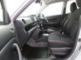 清潔で広々した座席です。ぜひ、現車を見て体感してみてください。