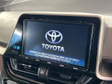 【純正9型ナビ】人気の純正ナビを装備しております。ナビの使いやすさはもちろん、オーディオ機能も充実!キャンプや旅行はもちろん、通勤や買い物など普段のドライブも楽しくなるはず♪