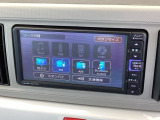 ナビ機能だけでなく、フルセグ、Bluetooth、DVDとCD再生などのオーディオ機能がついています!