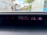 気になるお車がありましたら右の電話番号から直接お店にお問い合わせください。支払方法から車両情報、状態までなんでもご説明させて頂きます。スタッフ一同ご連絡お待ちしております。