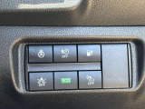 クルマの周囲をセンサーやカメラが監視。いつでも安心して運転できるようドライバーをサポート☆さらに危険な状態になりそうなときも車が瞬時に判断して危険回避をアシストしてくれるエマージェンシーブレーキ搭載!