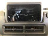当車両はオーディオレスです。多彩なナビゲーション・オーディオをご用意しております。詳しくは当店スタッフにお問い合わせください。