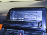 CD、DVDの再生ができます。