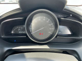 メーター内には、外気温・平均車速・平均燃費・瞬間燃費・走行可能距離のECO情報が表示できる機能があります!