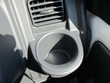 運転席で使用できるドリンクホルダーです。