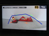 バックガイドモニターを装備しています、車庫入れもラクラクです。