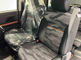 フロントシートです。ゆったり運転ができます。長距離ドライブもラクラク♪♪