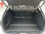 トノカバーもついておりますので、外から荷物を隠してくれて安心♪