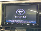 【純正9インチナビ】人気の純正ナビを装備。オーディオ機能も充実しており、Bluetooth接続すればお持ちのスマホやMP3プレイヤーの音楽を再生可能!毎日の運転がさらに楽しくなります!!