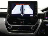 パノラミックビューモニター装備!サイドビュー・車両に取り付けたフロント、サイド、バックカメラの映像を合成して画面上に表示させることで、低速時の運転を補助する装置です。