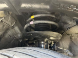 お車を安心してお乗りいただく為には、足回りの定期点検が欠かせません。サービスサポート(有償保証)では無料点検もご提供しており、安心のカーライフをお過ごしいただけるサポート体制が整っています。