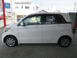 1年間走行距離無制限のメーカー保証≪ホッと保証≫付き!わずかなご負担で最長5年間保証に延長できる≪ホッと保証プラス≫もございます!遠出やトラブル、転居をされた際も最寄りのHonda店をご利用いただけま