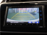 【バックカメラ】後退時も安心。リバース連動で画面が切り替わるのでとっても便利。