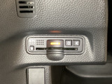 ハンドルの左下にETCがついています。高速道路の料金所の通過も楽々です。 カードの取り出しもしやすい場所についています。