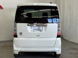 購入後も自社指定整備工場完備でお客様の愛車をしっかりサポート致します!御納車時には安全かつ安心してお乗り頂けるようホンダ専門知識を持つ整備スタッフが点検・整備・装備も説明をしてお渡ししております。
