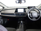 運転席は見晴らしが良く、運転しやすいレイアウトになっています。