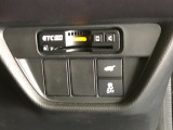【ETC車載器】お持ちのカードを入れていただければ、そのままお使いいただけます!セットアップ作業をしてご納車いたします。