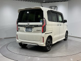 自動車保険・JAFも取り扱っております。また、お客様のご希望で保証延長(有償・一部の車種では取り扱いできません)もご準備しております。