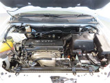 見えないところまで徹底洗浄!中古車をキレイで気持ちよくお乗りいただけるよう、内外装ともにしっかり「まるごとクリーニング」♪エンジンルームも施工済!