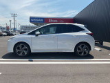 ノートオーラ 1.2 G FOUR レザーエディション 4WD 