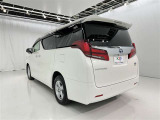 沢山乗れるのがこの車の魅力!2台で移動しないと・・・なんて時もこの車なら1台で!大活躍です♪