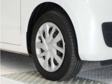 認定中古車では、厳しいHonda認定基準をクリアした厳選されたHonda認定中古車のみ、取り扱っております。「ご購入前の安心」「納車後の信頼」を車両と一緒に提供しております。