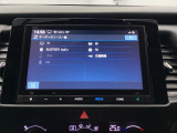 メモリーナビにフルセグTV機能あり。 ドライブや旅行に欠かせない装備です。