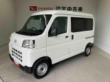 納車前には12ヶ月点検相当の点検と消耗品の交換をダイハツの整備士がしっかり整備してお渡しします。また、納車後には無料1ヶ月点検がございます。