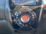 オートエアコン付ですので快適な車内温度を保てます。