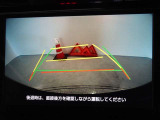 バックガイドモニターを装備しています、車庫入れもラクラクです。