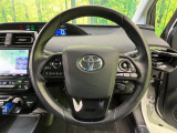 【純正革巻きステアリング】上質な革を使用することで、手にしっかり馴染みとても運転しやすいハンドルです♪