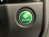 ★ECONスイッチ★ エコドライブを加速しよう!スイッチをONにすると、運転の仕方によるロスを抑え込み燃費をよくするようクルマが頑張ります(*^ー^*)燃費向上にチャレンジ♪