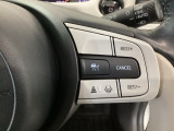 【アダプティブ・クルーズ・コントロール】予め設定した車速内でクルマが自動的に加減速。 前走車との適切な車間距離を維持しながら追従走行し、高速道路でのドライバーの疲労を軽減してくれる嬉しい機能付♪