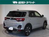 色はきれいなスムースグレーマイカメタリックです。