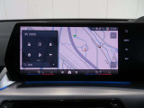 ◆iDriveを装備。操作系統をディスプレイから独立させることで、人間工学に基づいた最適な運転環境を実現しております。◆