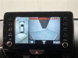 全周囲カメラ付きで車庫入れも安心ですね。