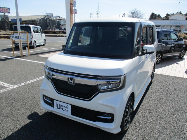 ホンダ N-BOXカスタム 