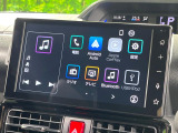 【ディスプレイオーディオ】お手持ちのスマートフォンとの連携で、ナビや音楽再生など各種アプリを使用可能。スマホに近い感覚でお使いいただけます♪
