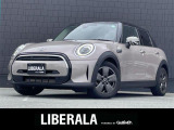 ◆LIBERALAは、輸入車選びの新たなスタイルを提案するインポート・セレクト・ブランドです。オーナー様となる方がクルマから直接感じる感性を第一にした、最良の一台との出会いをコーディネートいたします。