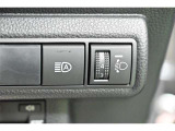 【オートマチックハイビーム】先行車や対向車のライトを認識し、ハイビームとロービームを自動で切り替える機能です♪