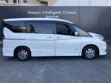 ワイド保証付(期間中走行距離無制限)全国の日産サービス工場にて保証が受けられるのでお出かけ時でも安心!