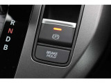 軽い力でしっかりと停車してくれます。電子パーキングブレーキ搭載!